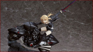 Alter - Saber/Altria Pendragon & Cuirassier Noir 1/8 Figure (Fate/Grand Order)