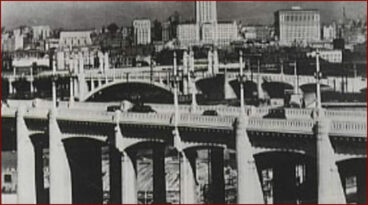 [Red Hot Chili Peppers] Under The Bridge